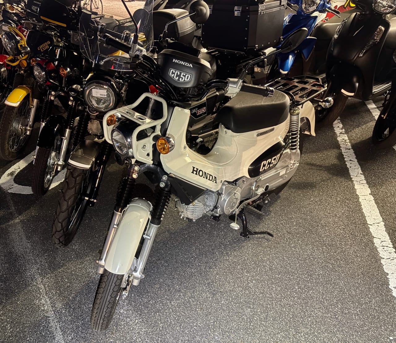 ホンダ クロスカブ50の実車写真
