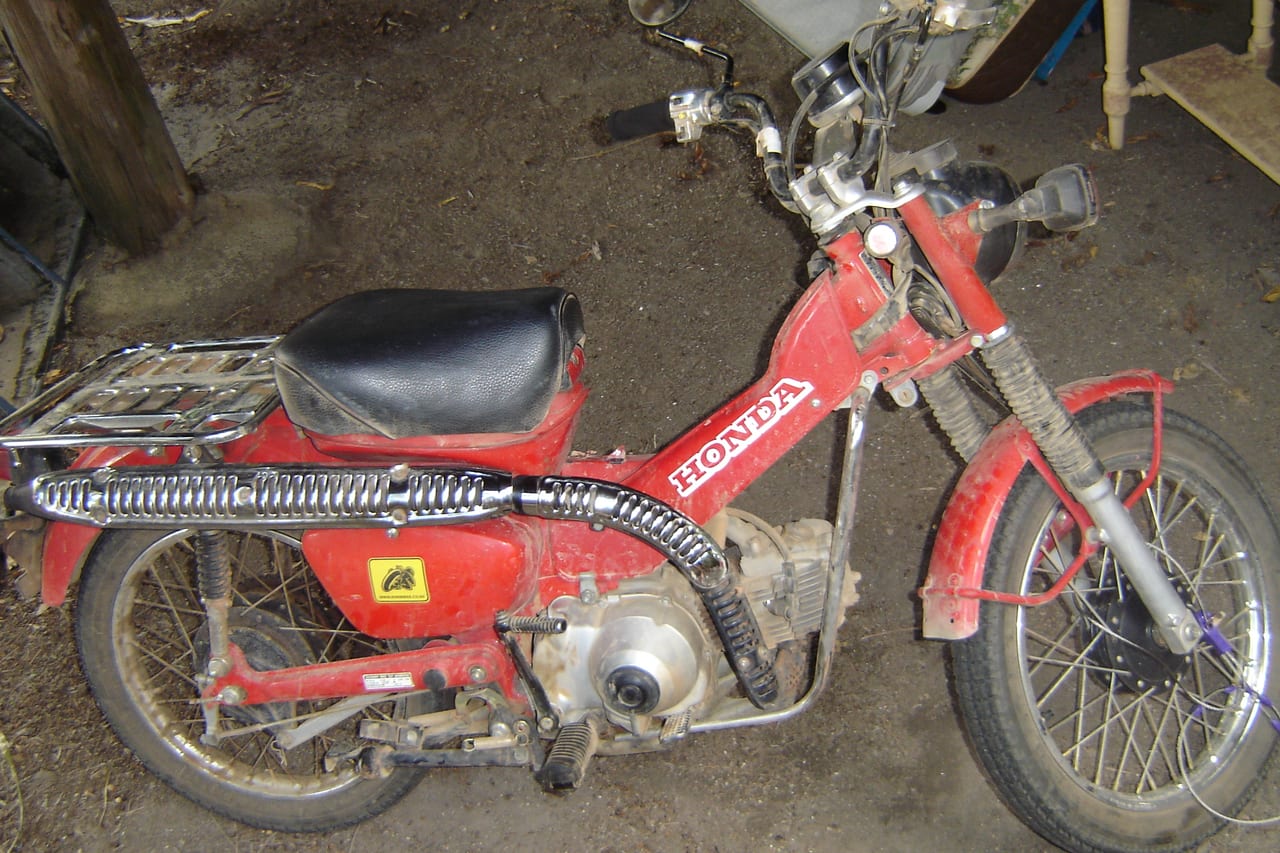 ホンダ CT110 (ハンターカブ)の実車写真