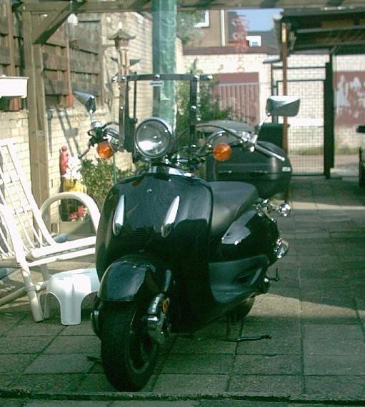 ホンダ ジョーカー90の実車写真