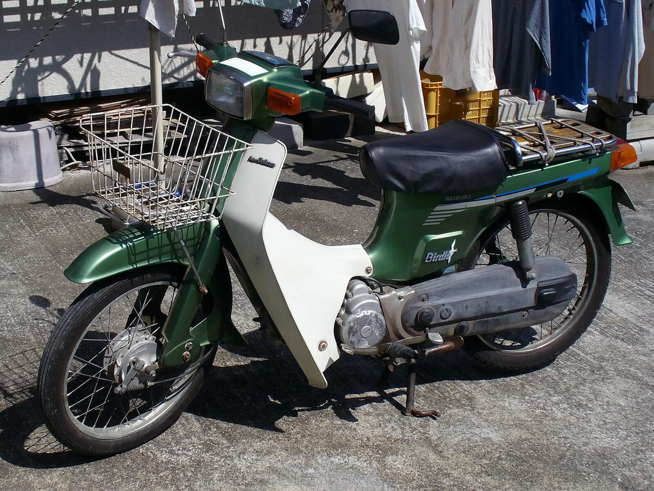 スズキ バーディー50(4サイクル)の実車写真