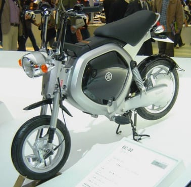 ヤマハ EC-02の実車写真